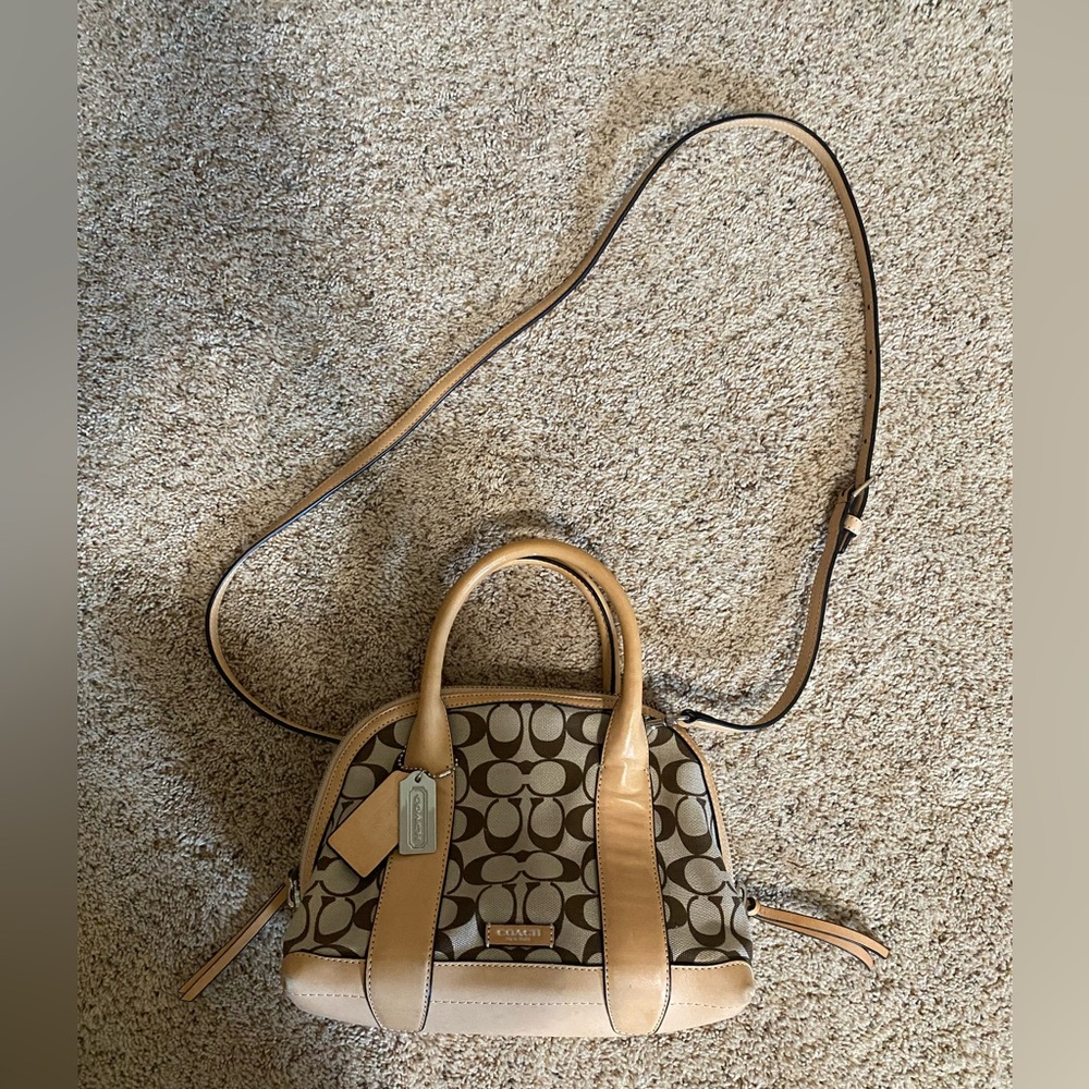 Coach shoulder bag/Crossbody